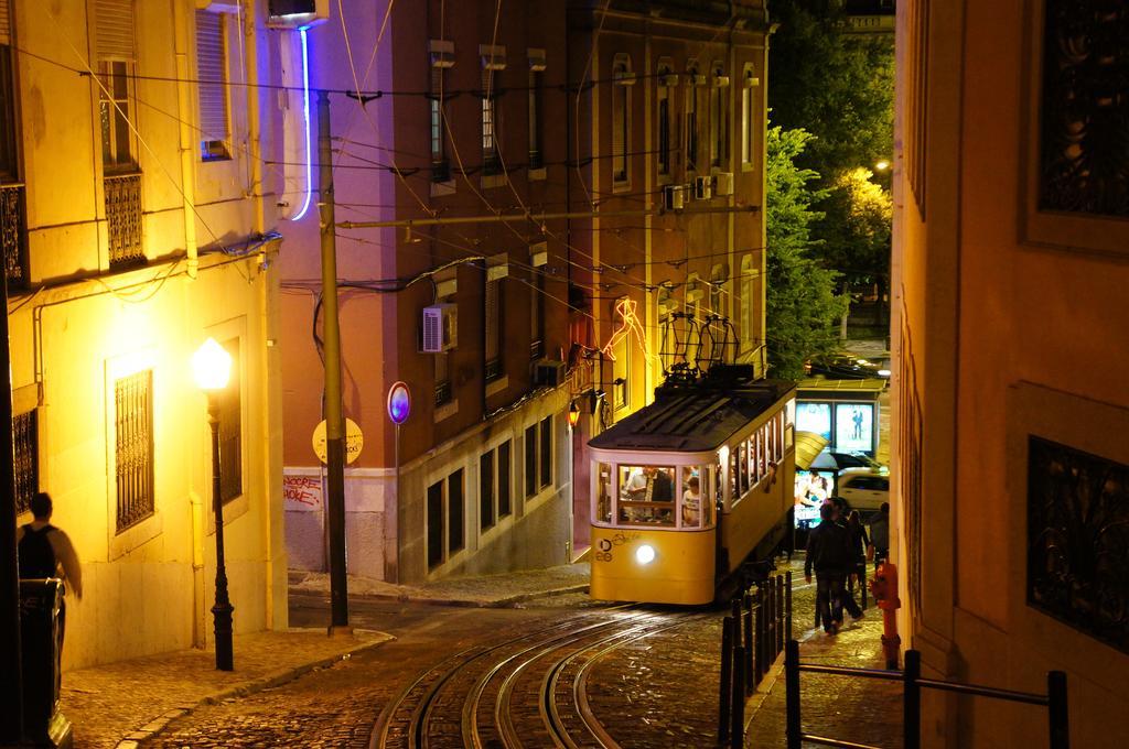 The Sky Lofts Lisbon - Guesthouse Esterno foto